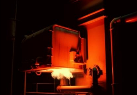 Protection des tuyaux d'&eacute;chappement &agrave; haute temp&eacute;rature